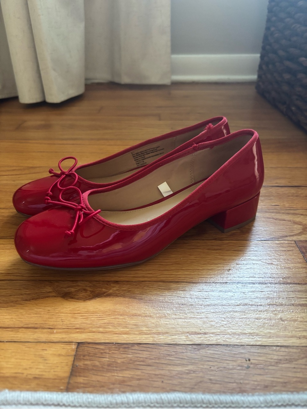 Red Heel Ballet Flats
